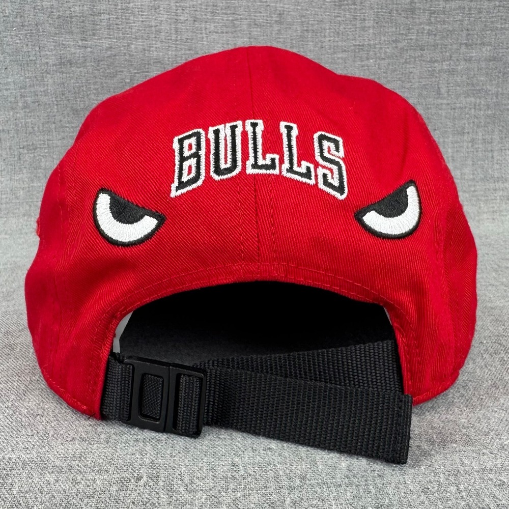 Chicago Bulls 5-Panel Hat Red '47 Strapback Global Artist Project Pete Fowler - Picture 4 of 10
